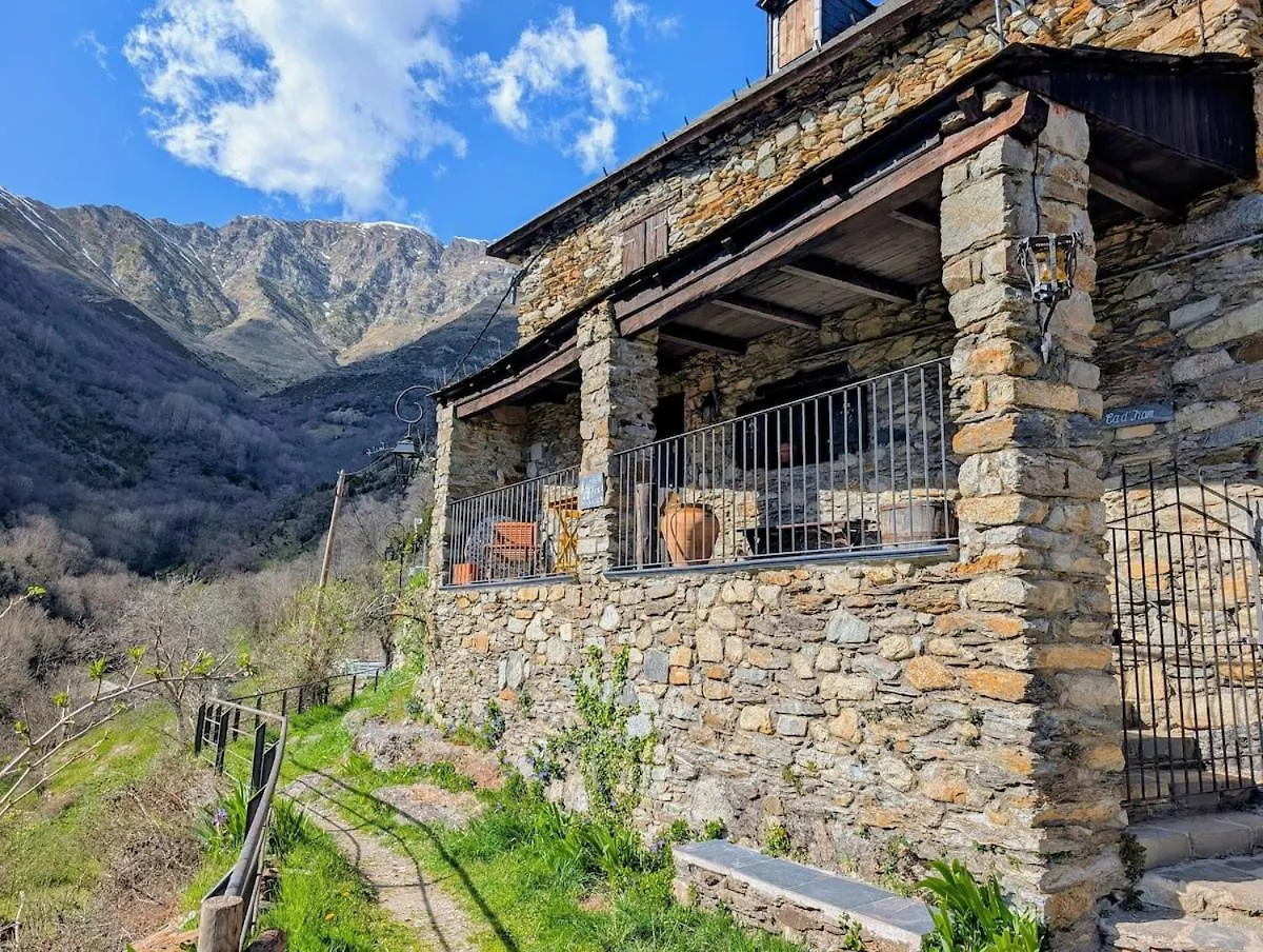 Casa Rustica Y Chic Con Chimenea Y Vistas Panoramicas De La Vall De Boi Cardet Spain